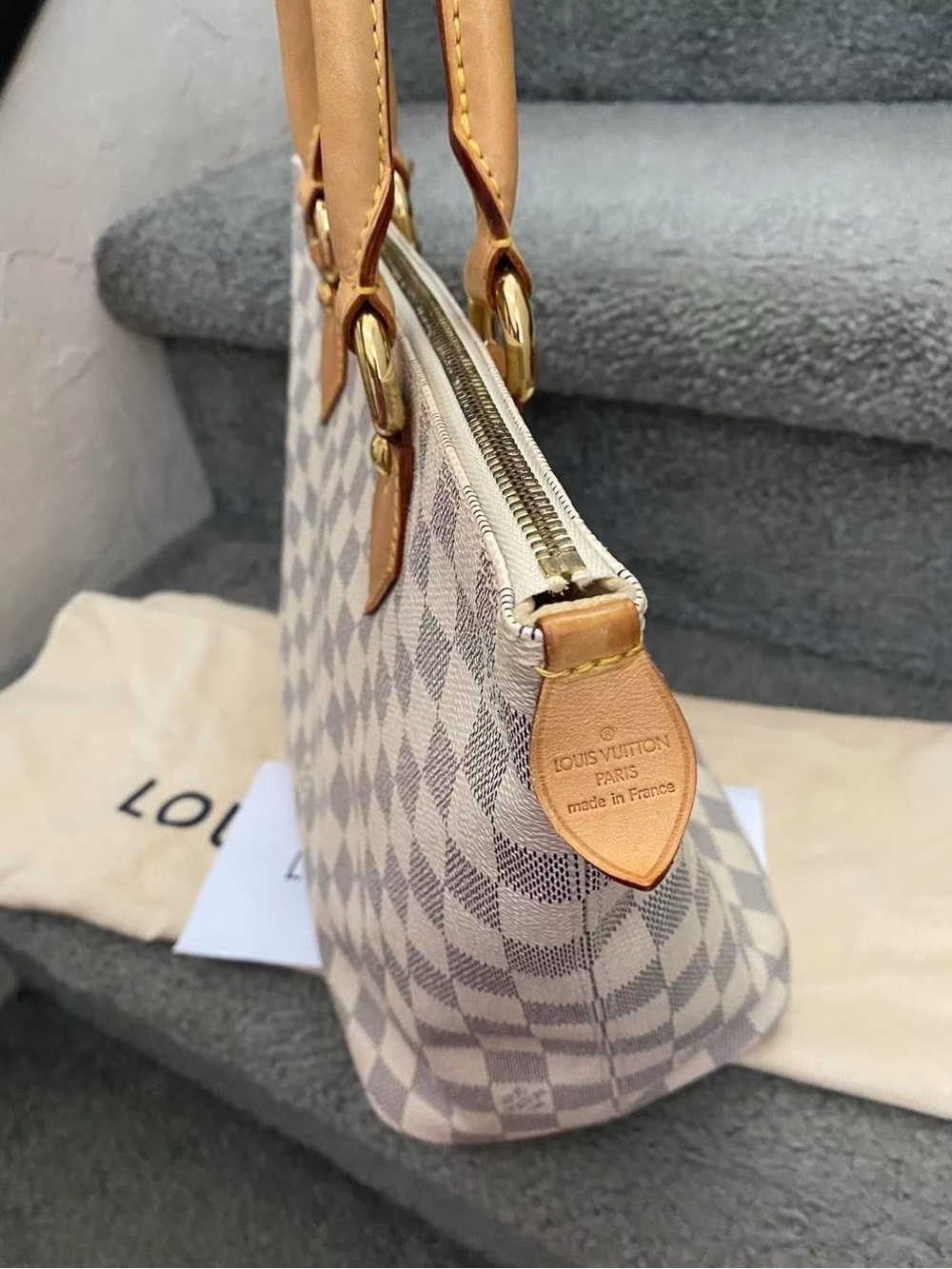 Louis Vuitton Saleya Damier Azur Tote in Cream and Tan Leather PM - Picture 3 of 16